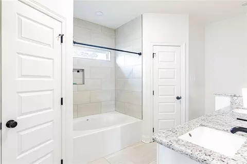 Bath - 57361 Maple Ave, Slidell, LA 70461 photo 1 of 4