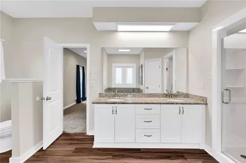 Bath - 500 Terri Dr, Luling, LA 70070 photo 2 of 7