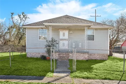 3201 Metropolitan St, New Orleans, LA 70126