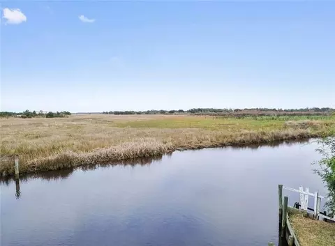 4110 Old Lazy River Rd, Bay St Louis, MS 39520