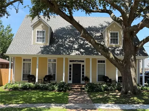 1512 Gardenia Dr, Metairie, LA 70005