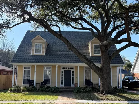 1512 Gardenia Dr, Metairie, LA 70005