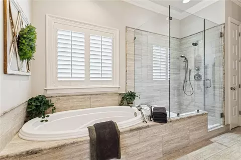 Bath - 898 S Corniche Du Lac, Covington, LA 70433 photo 2 of 4