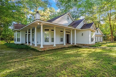 18063 Pheasant Ln, Covington, LA 70435