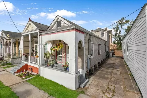 2755 Palmyra St, New Orleans, LA 70119