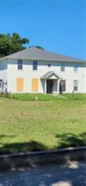 7070 Bundy Rd, New Orleans, LA 70127