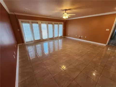 Living - 17 Rue Lemans, Kenner, LA 70065 photo 8 of 9