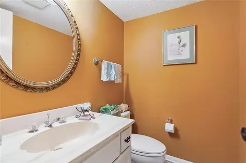 Bath - 17 Rue Lemans, Kenner, LA 70065 photo 3 of 5