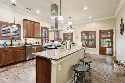 Kitchen - 929 W 17 Ave, Covington, LA 70433 photo 3 of 4