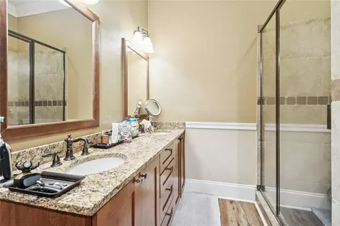Bath - 929 W 17 Ave, Covington, LA 70433 photo 1 of 3