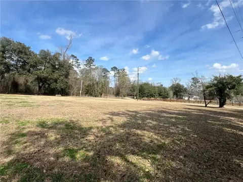 16683 Meissner Rd, Springfield, LA 70462 photo 2