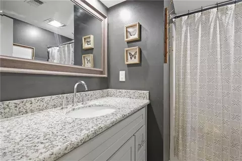 Bath - 508 S Pierce St, Covington, LA 70433 photo 1 of 2