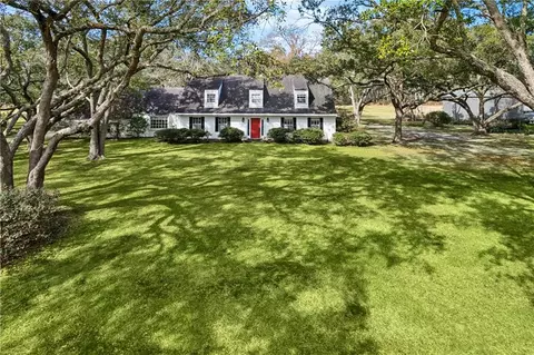 304 Royal Dr, Slidell, LA 70460