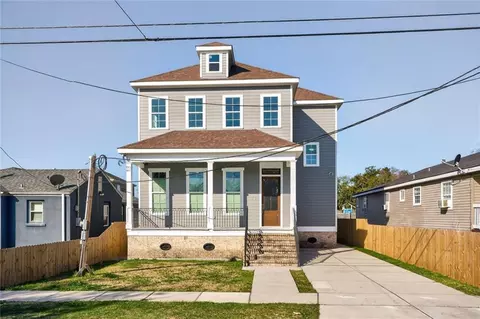 4928 Pauger St, New Orleans, LA 70122
