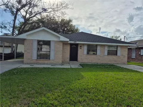 613 Camelia Ave, Laplace, LA 70068
