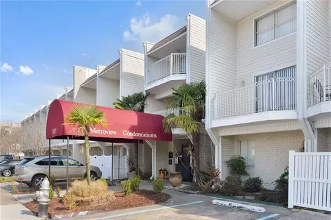 3805 Houma Blvd #301C, Metairie, LA 70006
