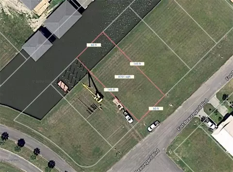 57 Fort Beauregard Blvd, Saint Bernard, LA 70085