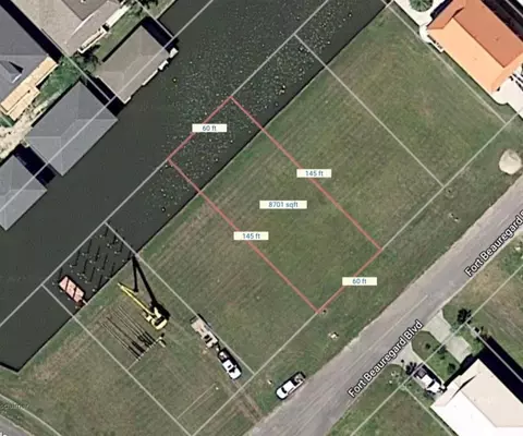 58 Fort Beauregard Blvd, Saint Bernard, LA 70085