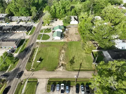 1000 W Thomas St, Hammond, LA 70401
