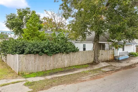 2230 N Roman St, New Orleans, LA 70117