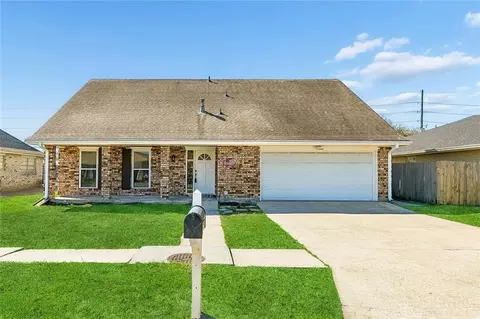 3321 Cannes Pl, Kenner, LA 70065