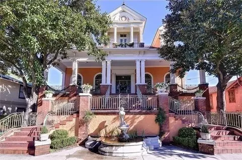 1819 Esplanade Ave #102, New Orleans, LA 70116