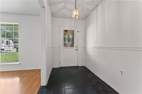 Entry Way - 201 Darwin Dr, Slidell, LA 70458 photo 1 of 2