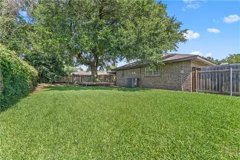 Exterior - 201 Darwin Dr, Slidell, LA 70458 photo 6 of 7