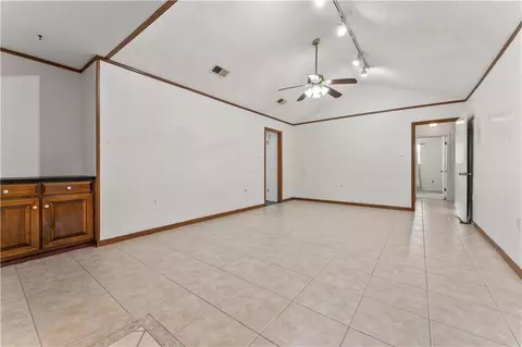 Living - 201 Darwin Dr, Slidell, LA 70458 photo 4 of 6