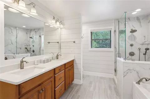 Bath - 63 Doubloon Dr, Slidell, LA 70461 photo 2 of 5