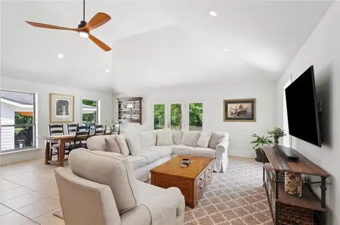 Living - 63 Doubloon Dr, Slidell, LA 70461 photo 5 of 5