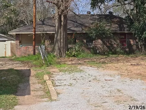 Undisclosed, Alexandria, LA 71301