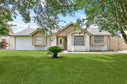 2140 Carol Sue Ave, Terrytown, LA 70056