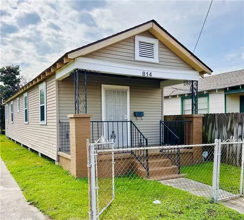 814 Fried St, Gretna, LA 70053