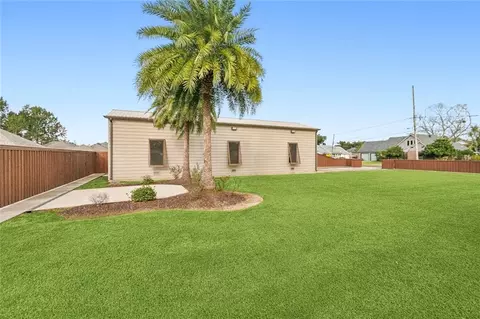 Exterior - 604 Terri Dr, Luling, LA 70070 photo 6 of 8