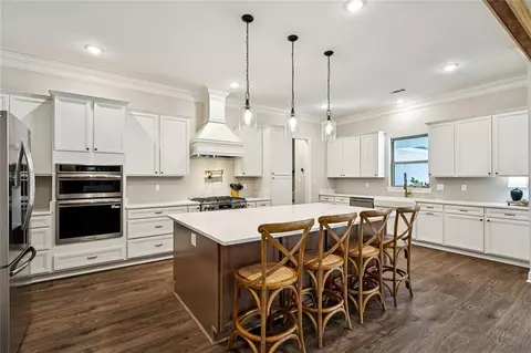 Kitchen - 184 Warrior Trce, Covington, LA 70435 photo 2 of 4