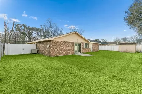 Exterior - 214 Coronado Dr, Luling, LA 70070 photo 3 of 3