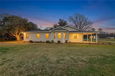 41148 Billville Rd, Hammond, LA 70403