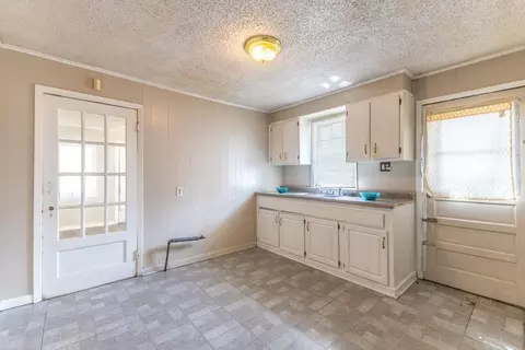 Entry Way - 142 Rencopas Ct, Jefferson, LA 70121 photo 1 of 3