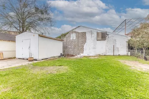 Exterior - 142 Rencopas Ct, Jefferson, LA 70121 photo 6 of 7