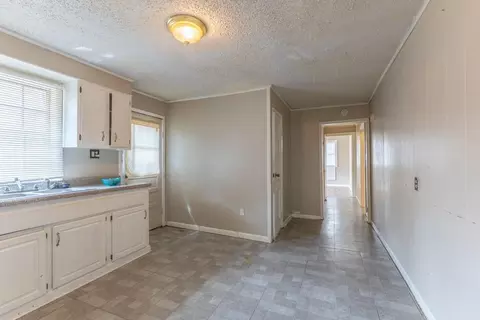 Entry Way - 142 Rencopas Ct, Jefferson, LA 70121 photo 3 of 3