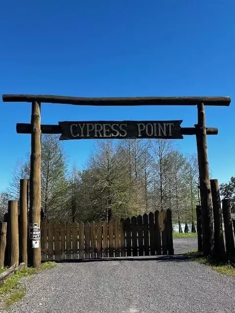 D4 Gros Cypress, Des Allemands, LA 70030