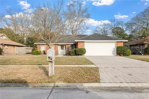 806 Freedom Ln, Slidell, LA 70458