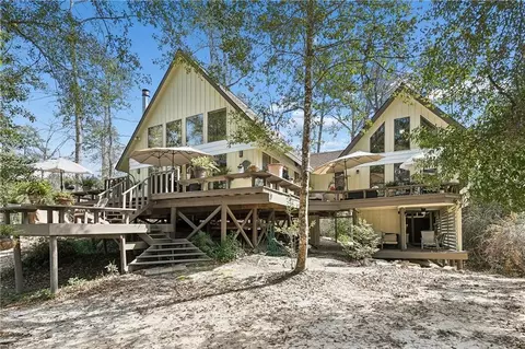 19 Holly Dr, Covington, LA 70435