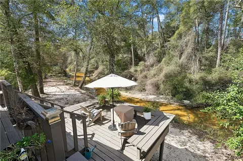 Exterior - 19 Holly Dr, Covington, LA 70435 photo 7 of 12