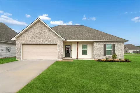 26333 Red Bay Dr, Ponchatoula, LA 70454