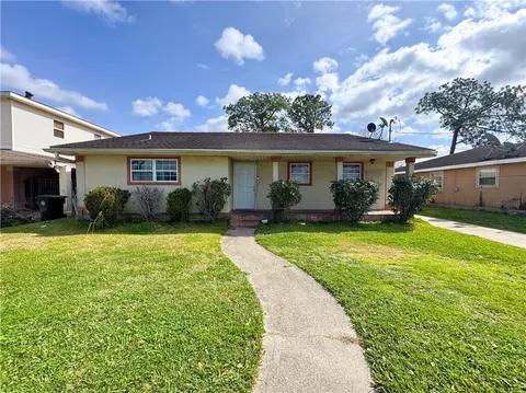 6611 E Hermes St, New Orleans, LA 70126