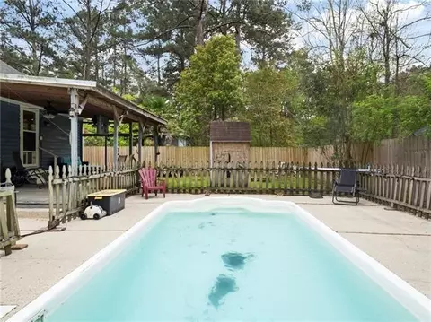 Exterior - 70387 L St, Covington, LA 70433 photo 4 of 7