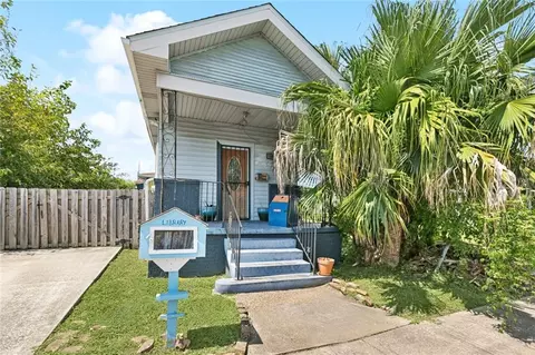 3130 Pauger St, New Orleans, LA 70119
