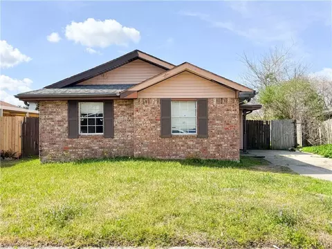 7596 Morel St, New Orleans, LA 70128